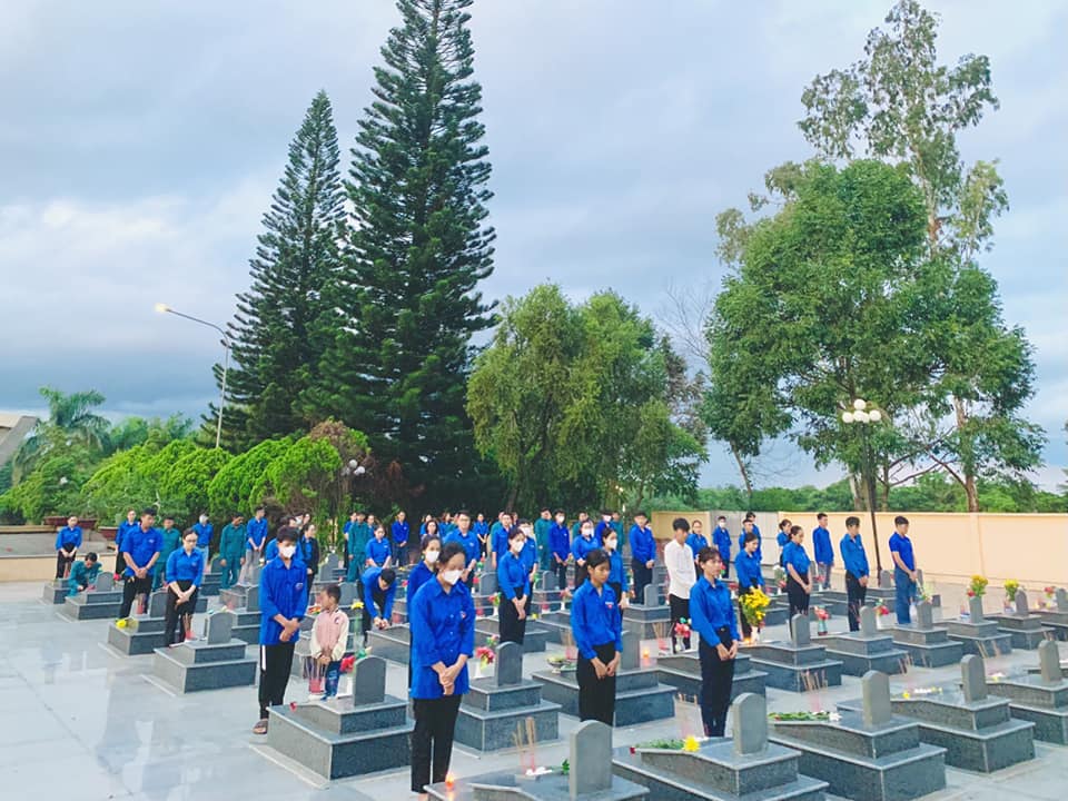 thắp nhang 4